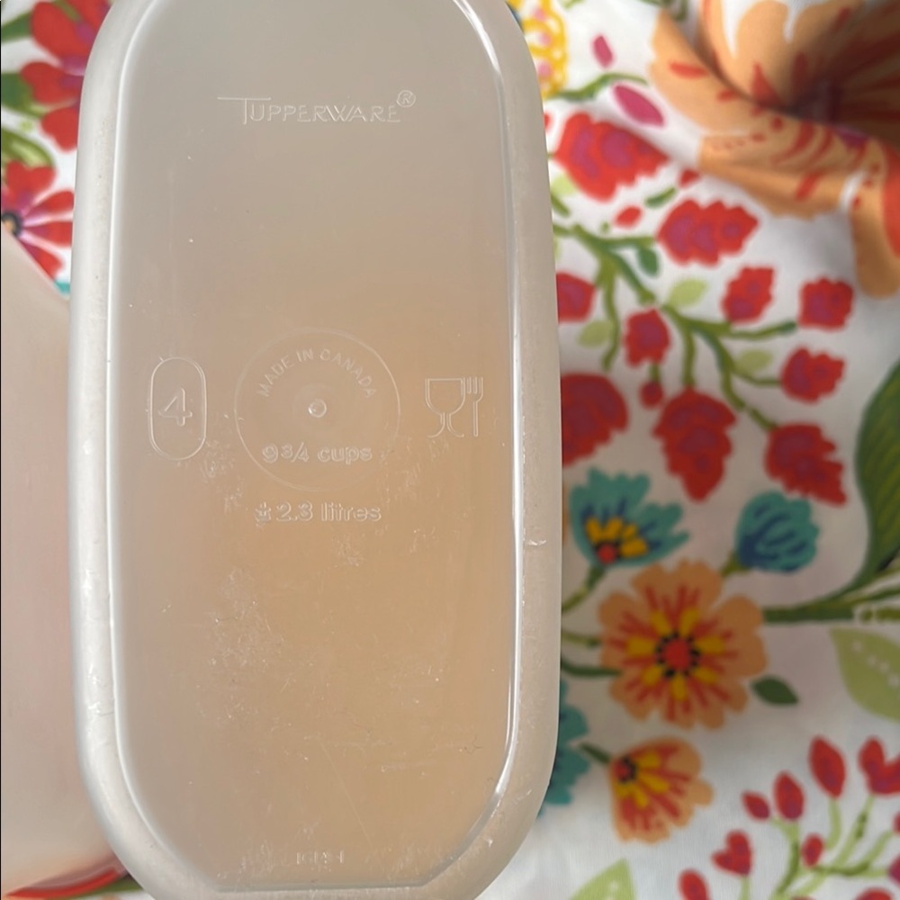 Vintage Tupperware - Picture 3 of 6